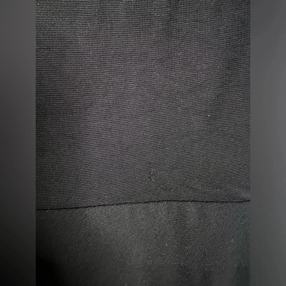 Alice & Olivia Ivy Cutout Shoulder Sleeveless Wide Leg. Size 4 - Picture 11 of 11